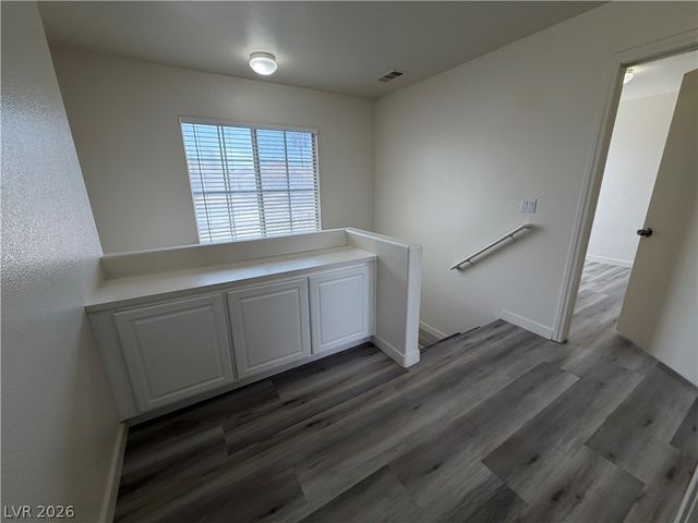 1094 Scarlet Haze Avenue, Las Vegas, NV 89183