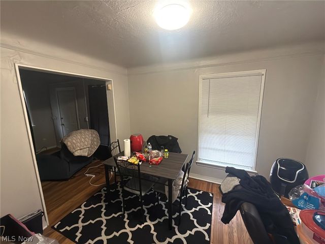 17316 Throckley Avenue, Cleveland, OH 44128