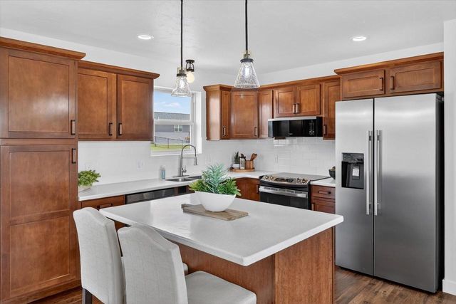 2411 S Terrace Street, Janesville, WI 53546