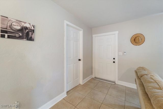 51-55 Lake ST, North Fort Myers, FL 33903