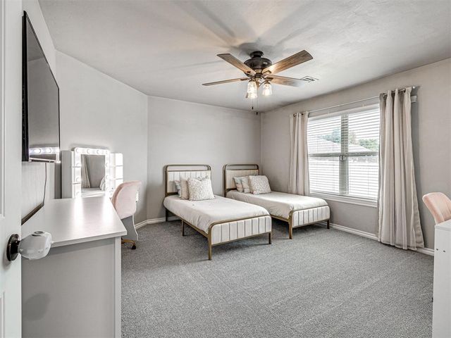 1667 Wellington Road, Newcastle, OK 73065