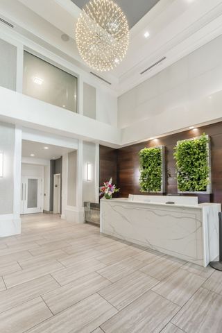415 Church St Apt 1105, Nashville, TN 37219