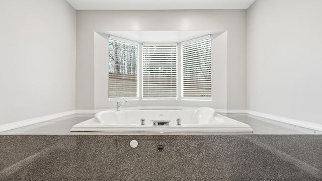 148 Caperton Drive NE, Cleveland, TN 37312