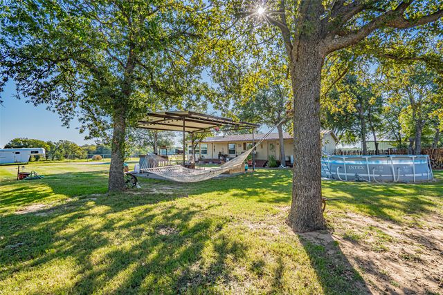 1673 County Road 407, Stephenville, TX 76401