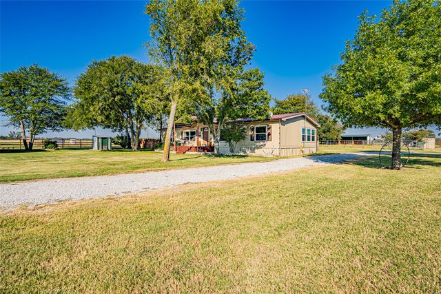 1673 County Road 407, Stephenville, TX 76401