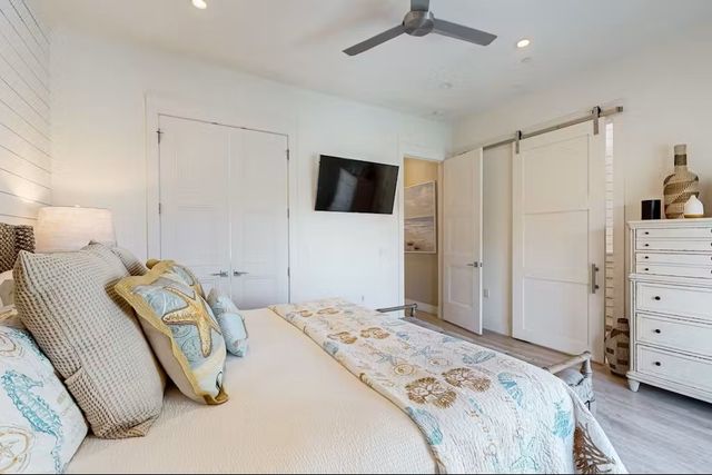 136 Palmilla Cr 202, Port Aransas, TX 78373