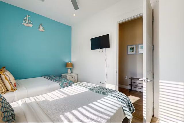 136 Palmilla Cr 202, Port Aransas, TX 78373