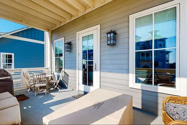 136 Palmilla Cr 202, Port Aransas, TX 78373