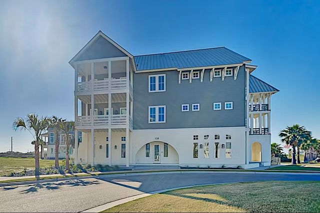 136 Palmilla Cr 202, Port Aransas, TX 78373