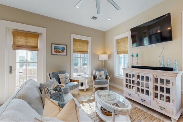 136 Palmilla Cr 202, Port Aransas, TX 78373