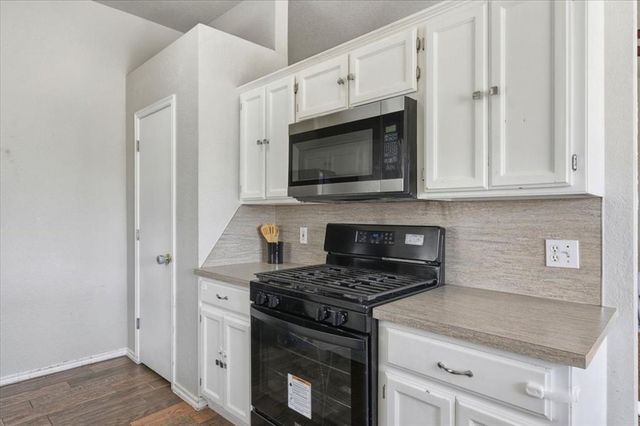 10304 Lighthouse Court, Oklahoma City, OK 73159