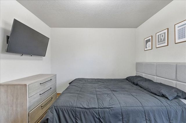 10304 Lighthouse Court, Oklahoma City, OK 73159