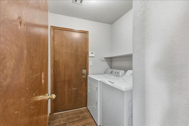 10304 Lighthouse Court, Oklahoma City, OK 73159