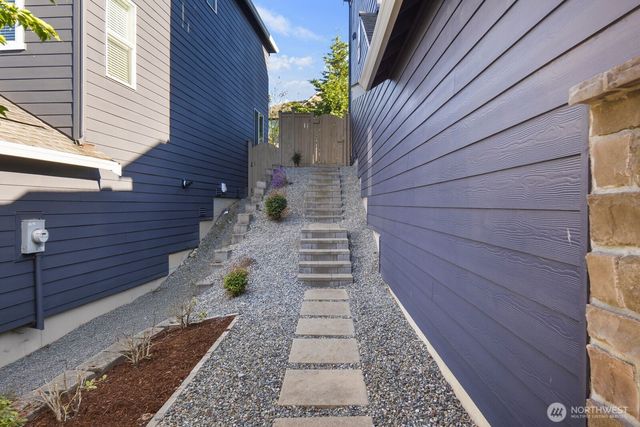 34125 SE Moses St., Snoqualmie, WA 98065