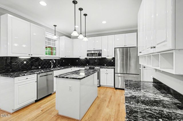 108 Poplar Branch Lane, Cary, NC 27519