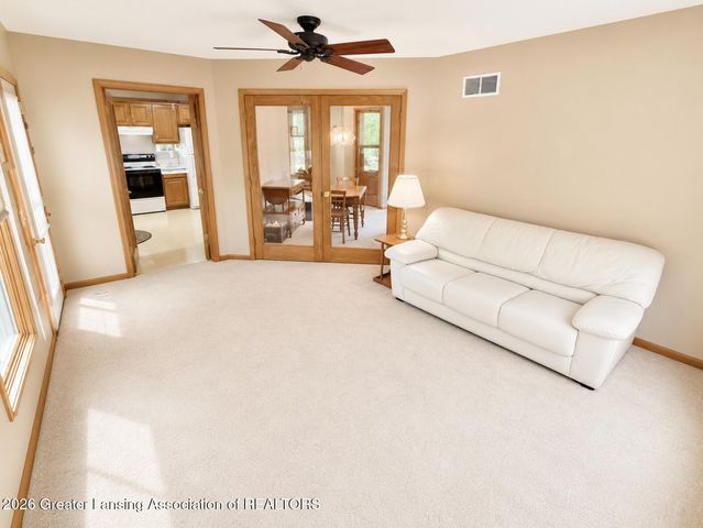 112 Wedgewood Drive, Charlotte, MI 48813