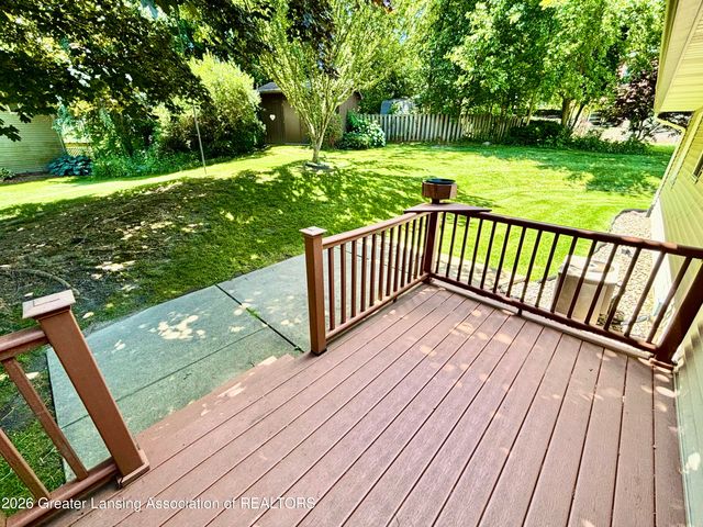112 Wedgewood Drive, Charlotte, MI 48813