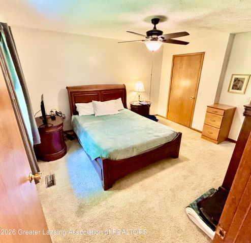 112 Wedgewood Drive, Charlotte, MI 48813