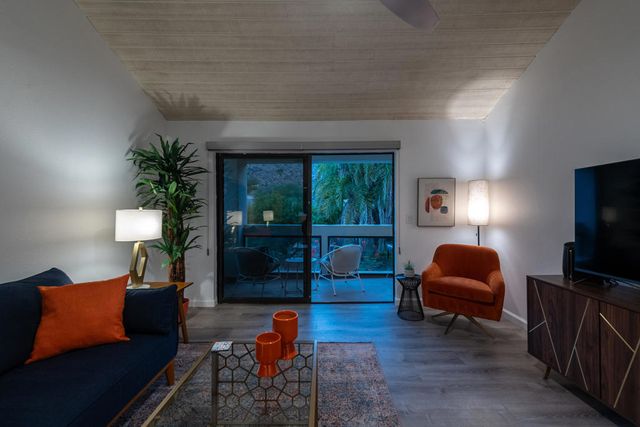 255 E Avenida Granada 222, Palm Springs, CA 92264