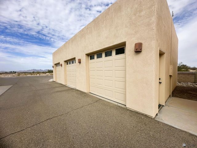 29217 Sage Ave, Wellton, AZ 85356