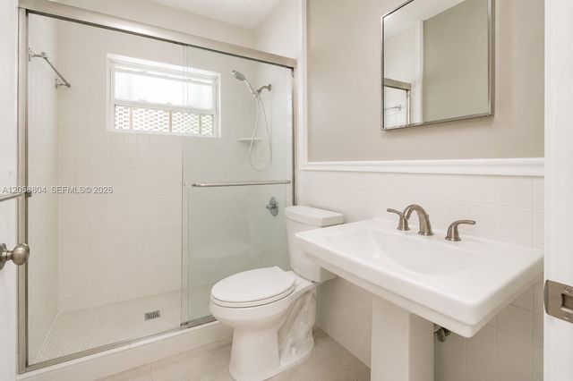 948 NW 9th Court, Homestead, FL 33030
