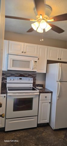 1621 NW 46th Avenue 101, Lauderhill, FL 33313