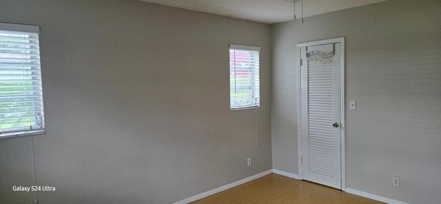 1621 NW 46th Avenue 101, Lauderhill, FL 33313