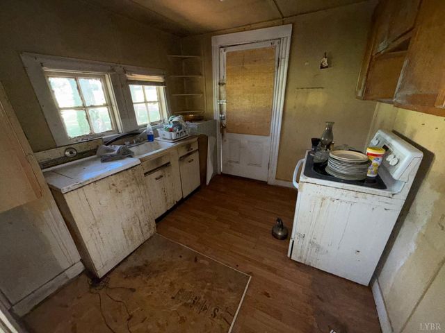 262 Spring Mill Road, Concord, VA 24538