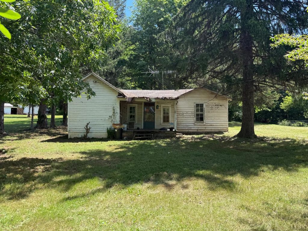 262 Spring Mill Road, Concord, VA 24538