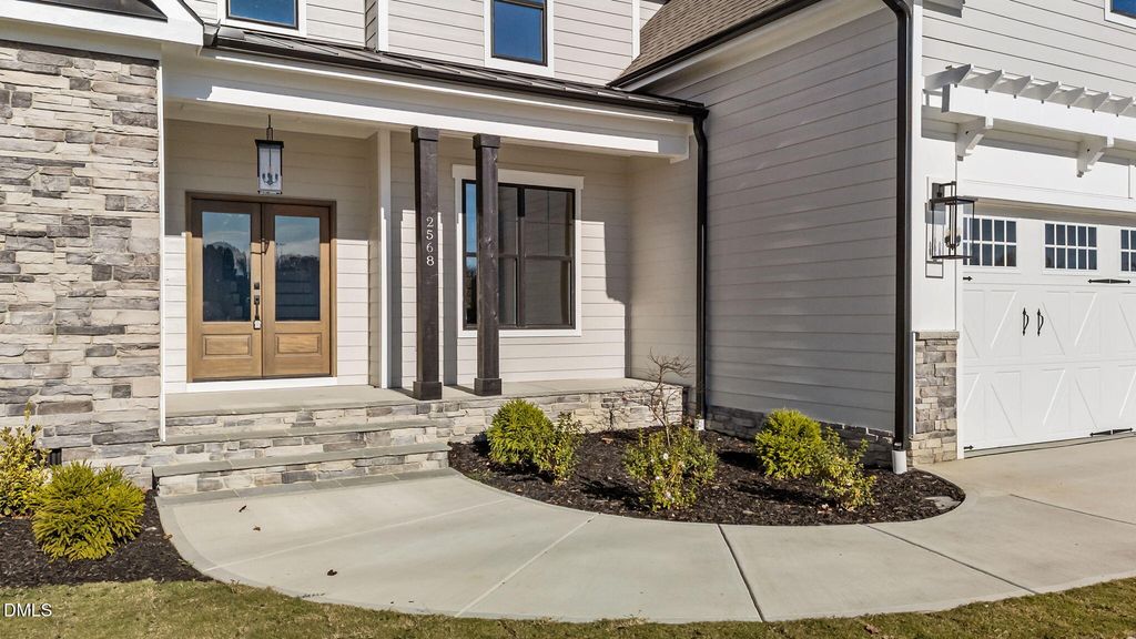 2568 Lassiter Road, Four Oaks, NC 27524