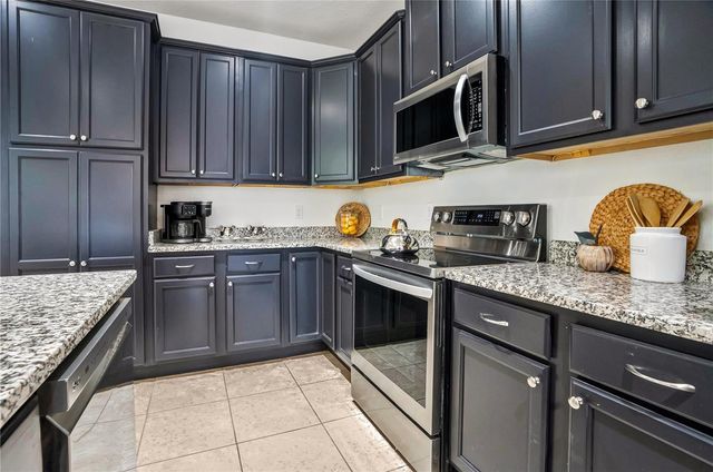 7542 MARKER AVENUE, Kissimmee, FL 34747