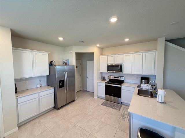 4596 SPARKLING SHELL AVENUE, Kissimmee, FL 34746