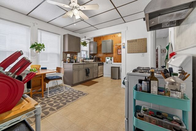 211 Summer St, Somerville, MA 02143