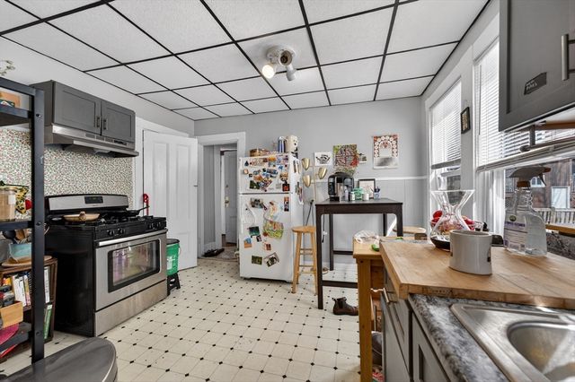 211 Summer St, Somerville, MA 02143