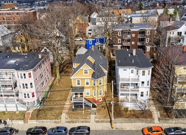 211 Summer St, Somerville, MA 02143
