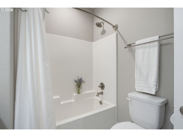 2938 Ne 3RD Cir, Battle Ground, WA 98604