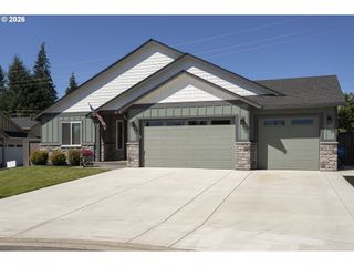 2938 Ne 3RD Cir, Battle Ground, WA 98604