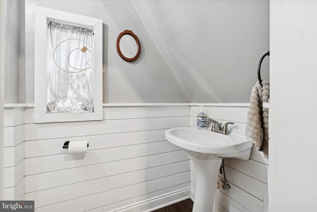 138 HALL ST, Spring City, PA 19475