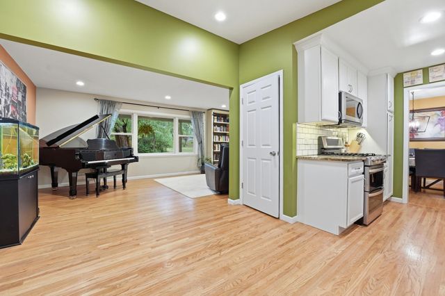 8258 Hemingway Avenue S, Cottage Grove, MN 55016