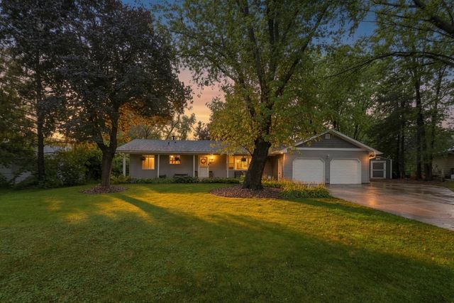 8258 Hemingway Avenue S, Cottage Grove, MN 55016