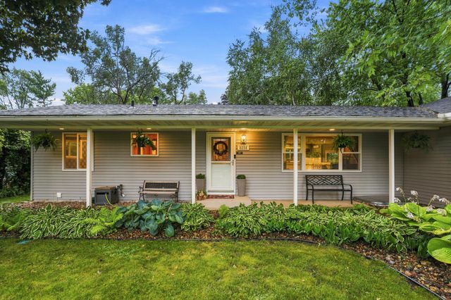 8258 Hemingway Avenue S, Cottage Grove, MN 55016
