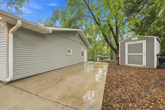 8258 Hemingway Avenue S, Cottage Grove, MN 55016