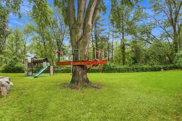 8258 Hemingway Avenue S, Cottage Grove, MN 55016