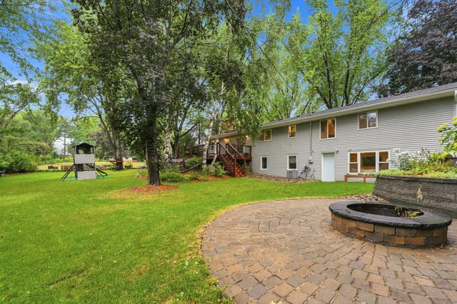 8258 Hemingway Avenue S, Cottage Grove, MN 55016