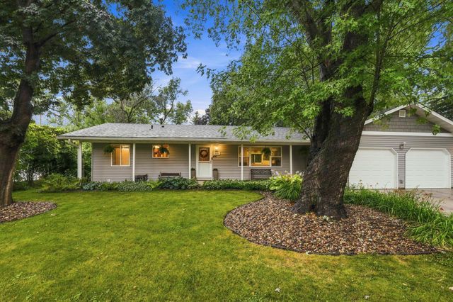 8258 Hemingway Avenue S, Cottage Grove, MN 55016