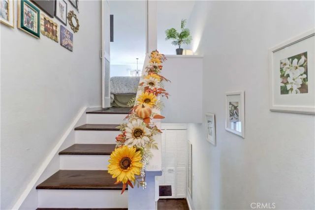 1048 Cabrillo Park Drive A, Santa Ana, CA 92701