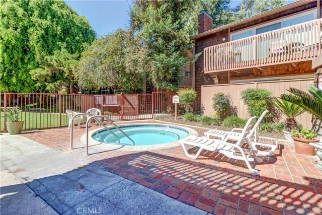 1048 Cabrillo Park Drive A, Santa Ana, CA 92701