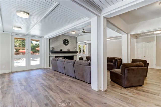 1048 Cabrillo Park Drive A, Santa Ana, CA 92701