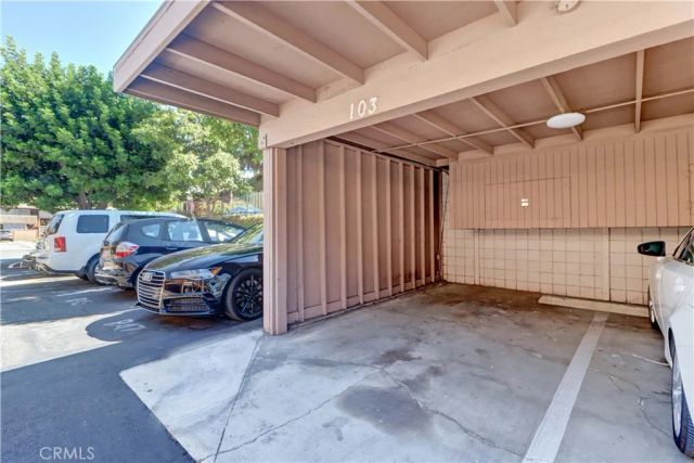 1048 Cabrillo Park Drive A, Santa Ana, CA 92701