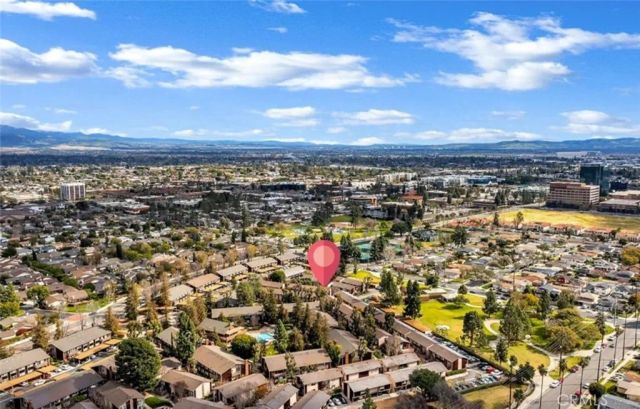 1048 Cabrillo Park Drive A, Santa Ana, CA 92701